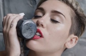 miley_cyrus02